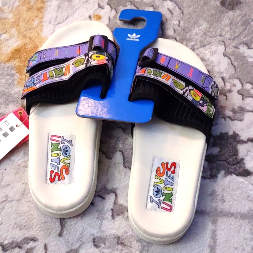 ADIDAS LIVE UNITED SLIDES